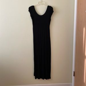 A’gaci black slit dress